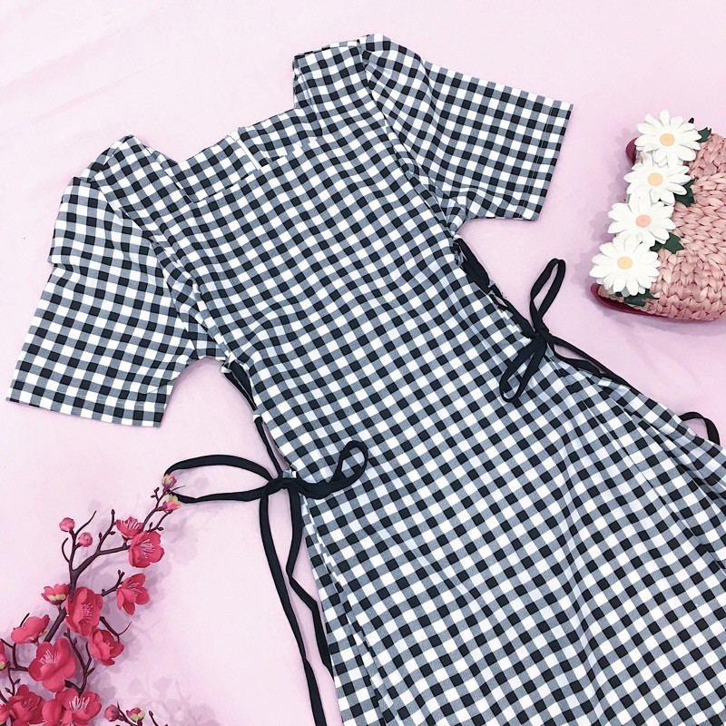 [HCM]Đầm kẻ đen cổ vuông đan dây (kèm hình thật)