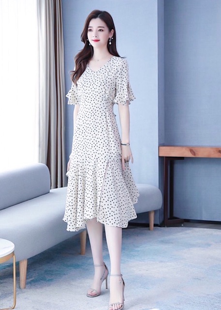 [HCM]Đầm bi trắng đuôi cá thắt eo (kèm hình thật)
