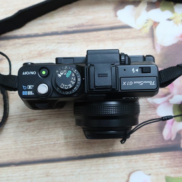 Máy ảnh Canon PowerShot G1X cảm biến 1.5 thumbnail