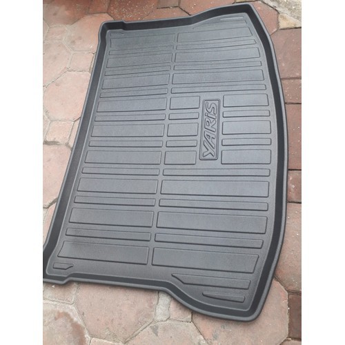 Yaris, lót cốp nhựa theo xe toyota yaris 2015 - 2020, lót cốp theo xe yaris