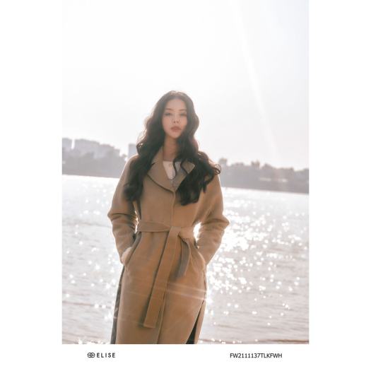 Áo khoác dạ lông cừu xẻ tà hai bên thiết kế Elise FW2103117OCWLGE