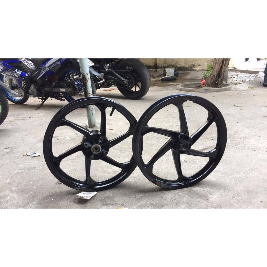 [HCM]Samurai 109 _ Chai sơn xịt sơn xe máy màu đen bóng _ Black