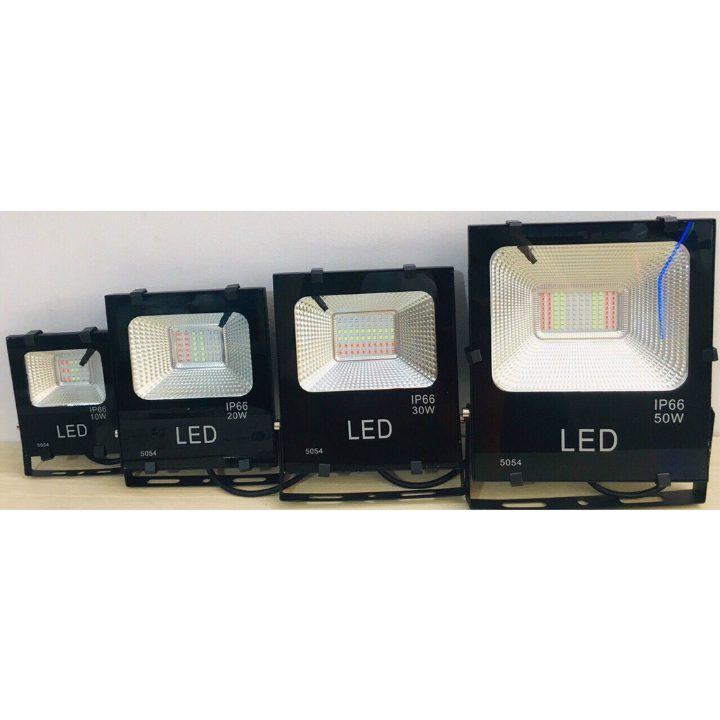 ĐÈN PHA LED ĐỔI MÀU RGB 10W BẢO HÀNH 6 THÁNG