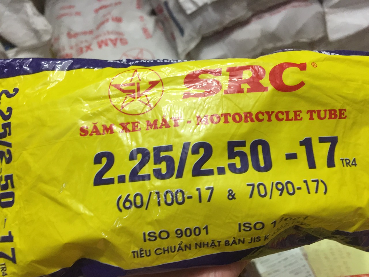 RUỘT (SĂM) XE MÁY SAO VÀNG 225/250-17