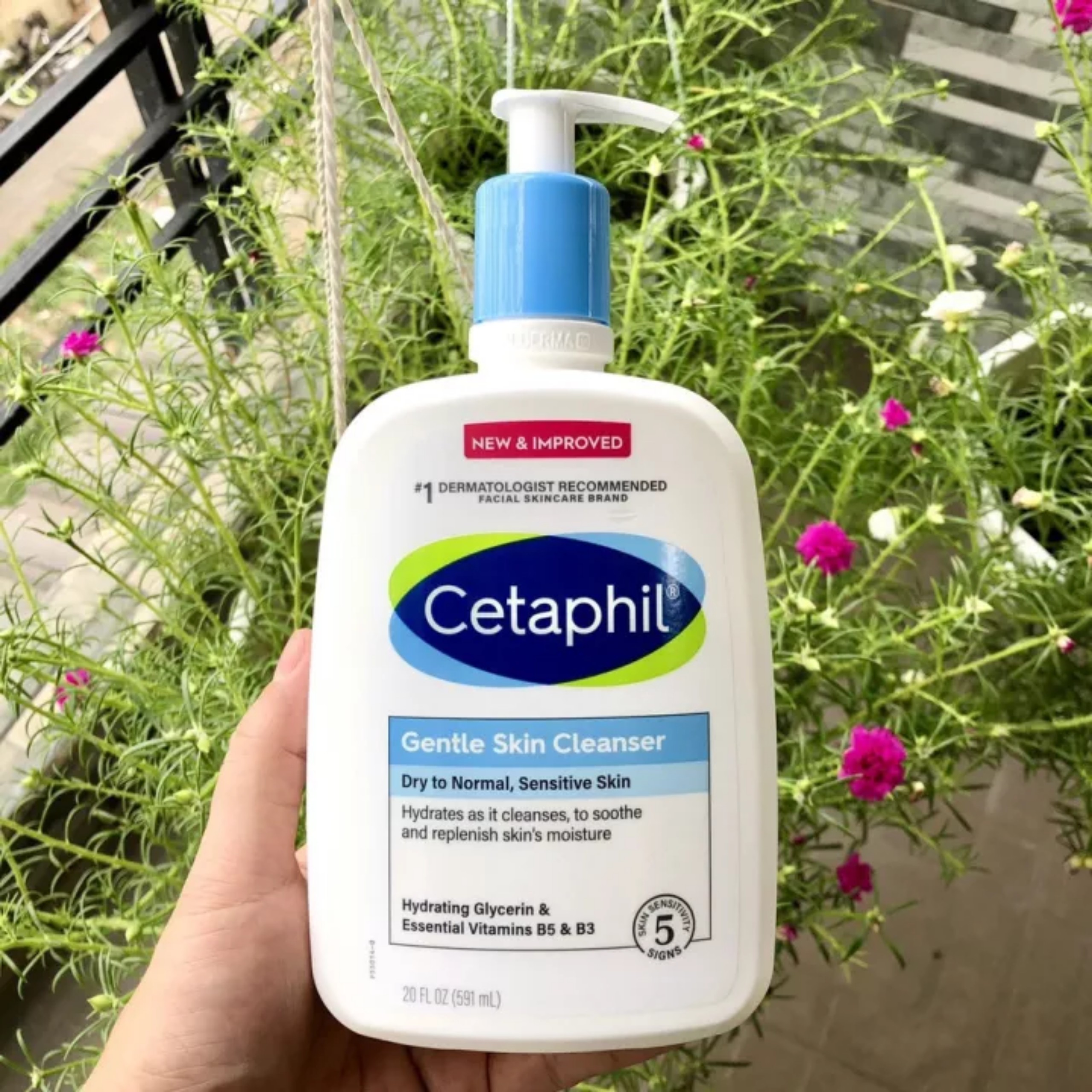 [HCM]SỮA RỬA MẶT CENTAPHIL 591ml