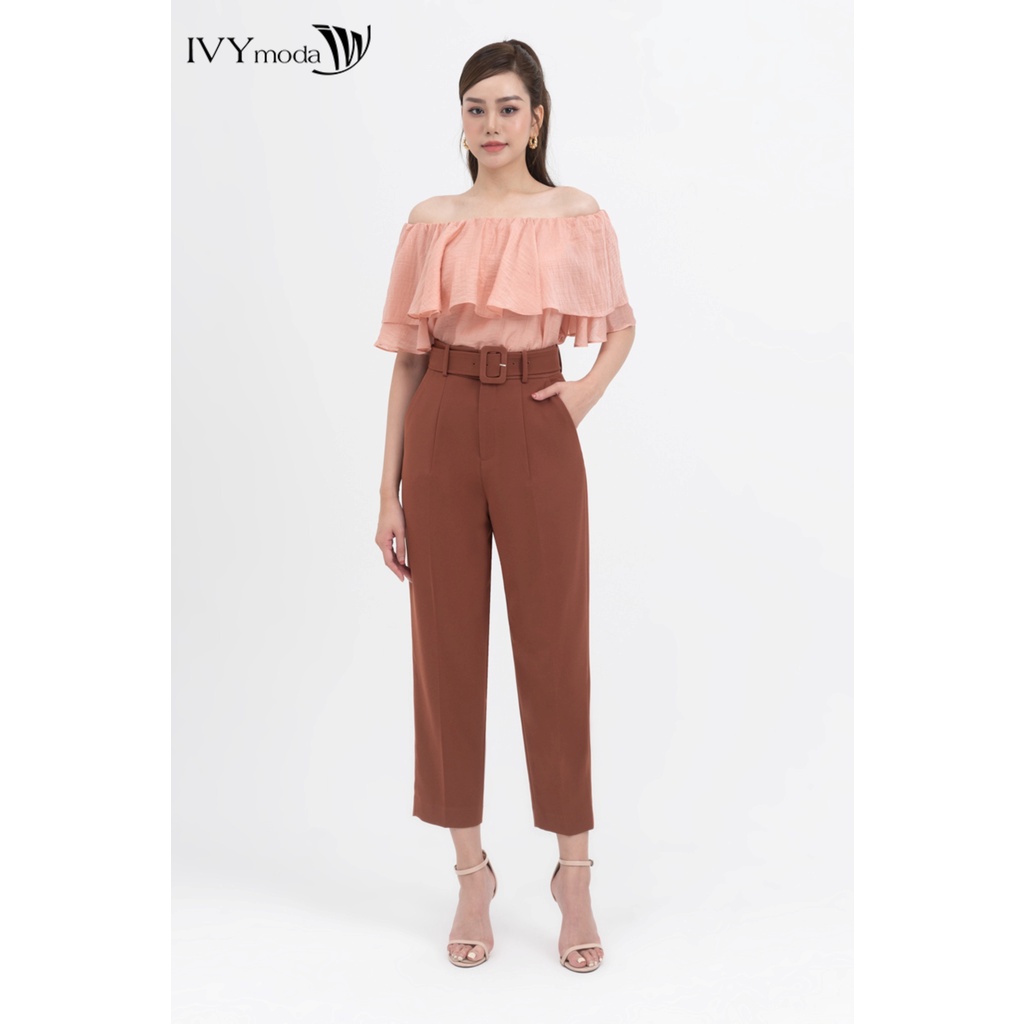 Áo lụa trễ vai dáng suông IVY moda MS 16M8245
