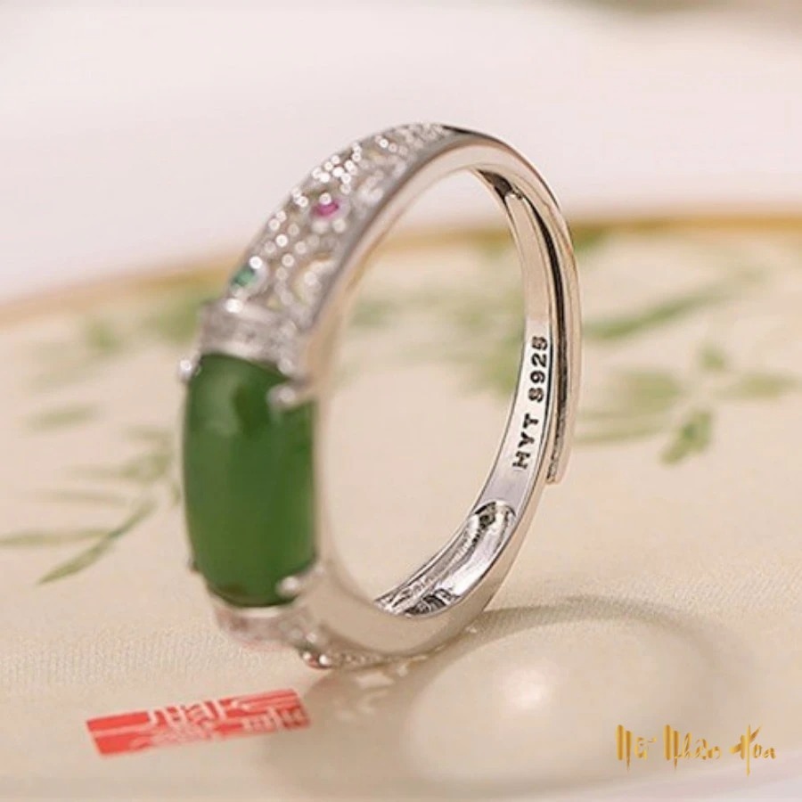 N059 Nhẫn ngọc bạc đính ngọc bích xanh
