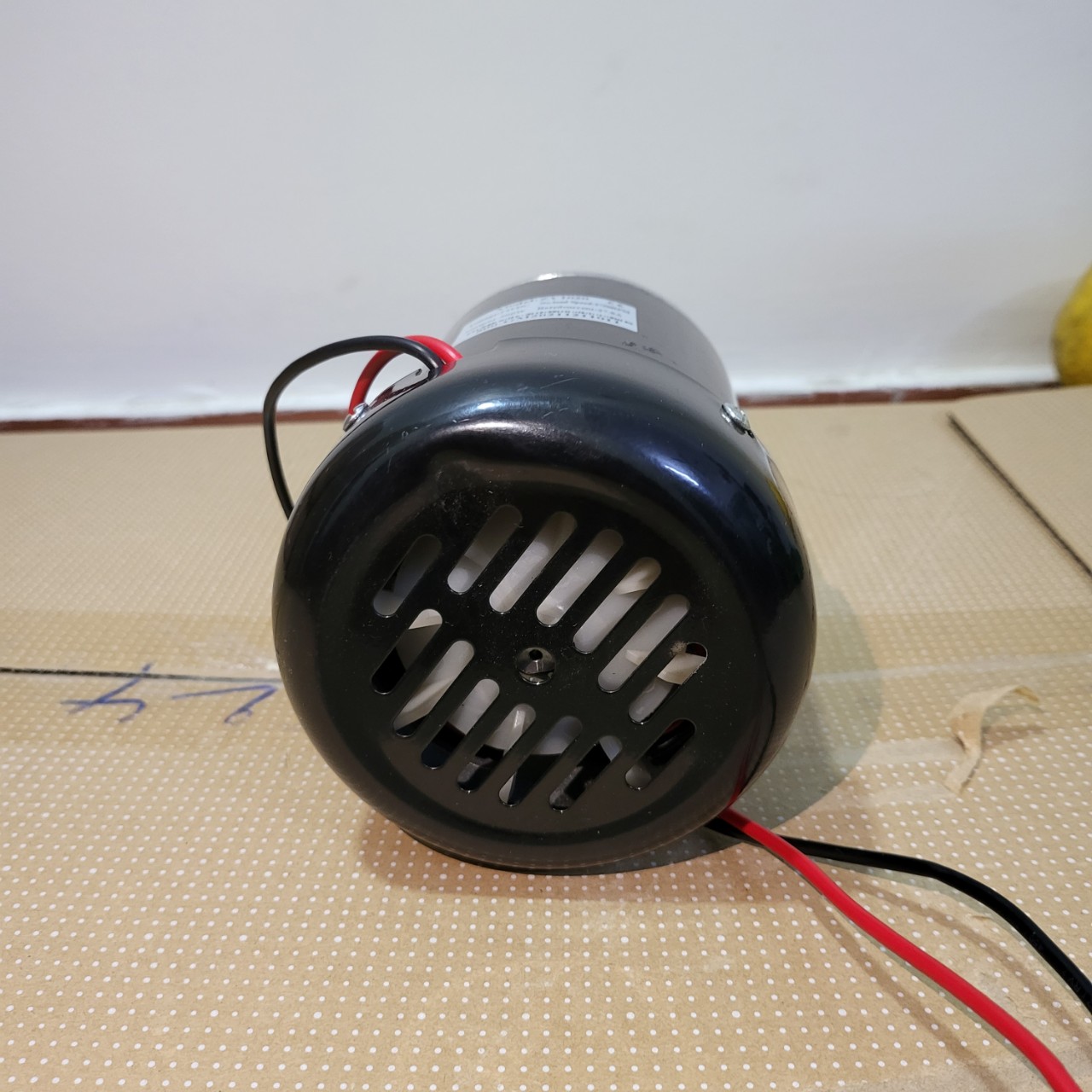 Motor DC 24v 500w có cánh làm mát motor