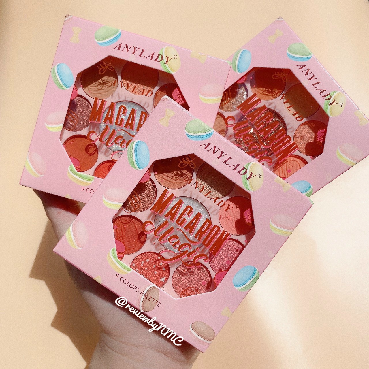 Phấn mắt 9 ô Macaron Magic siêu dễ thương