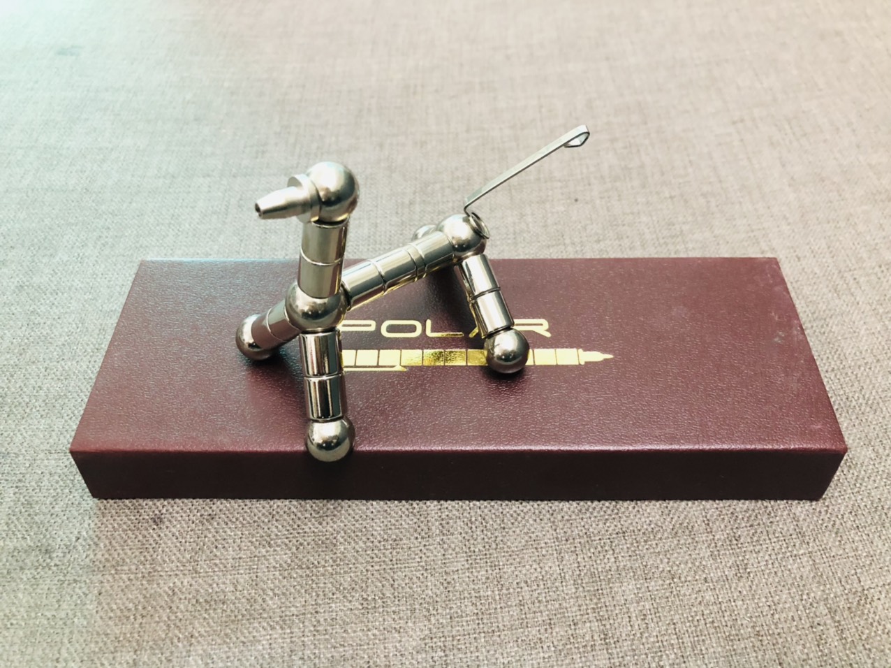 Bút nam châm POLAR PEN  bạc