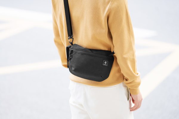 Túi đeo chéo bao tử Tomtoc Basic Accessory Unisex - Hàng chính hãng