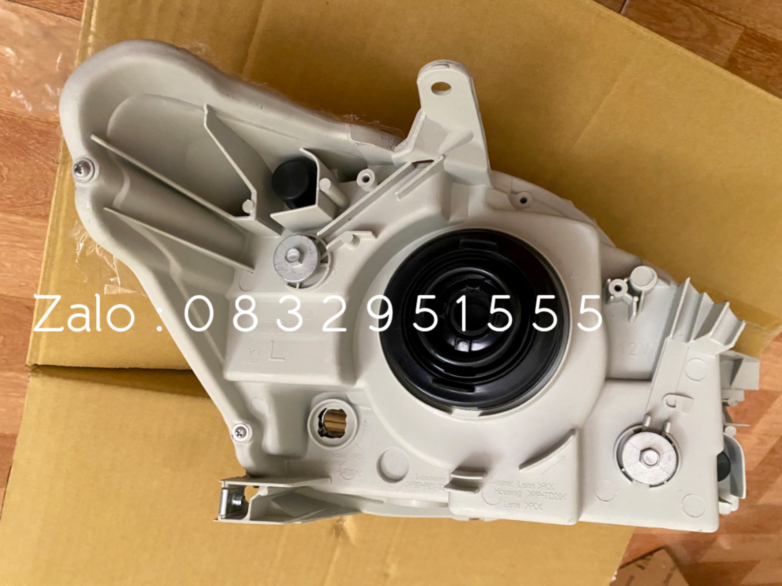 đèn pha Vios 08 - 13 ( Oem )