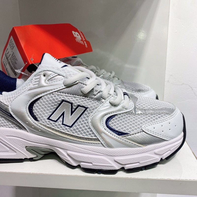 Giày Sneaker Thể Thao NB530 Bạc SC (Fullbox+bill+tất+tag+phụ kiện đi kèm)