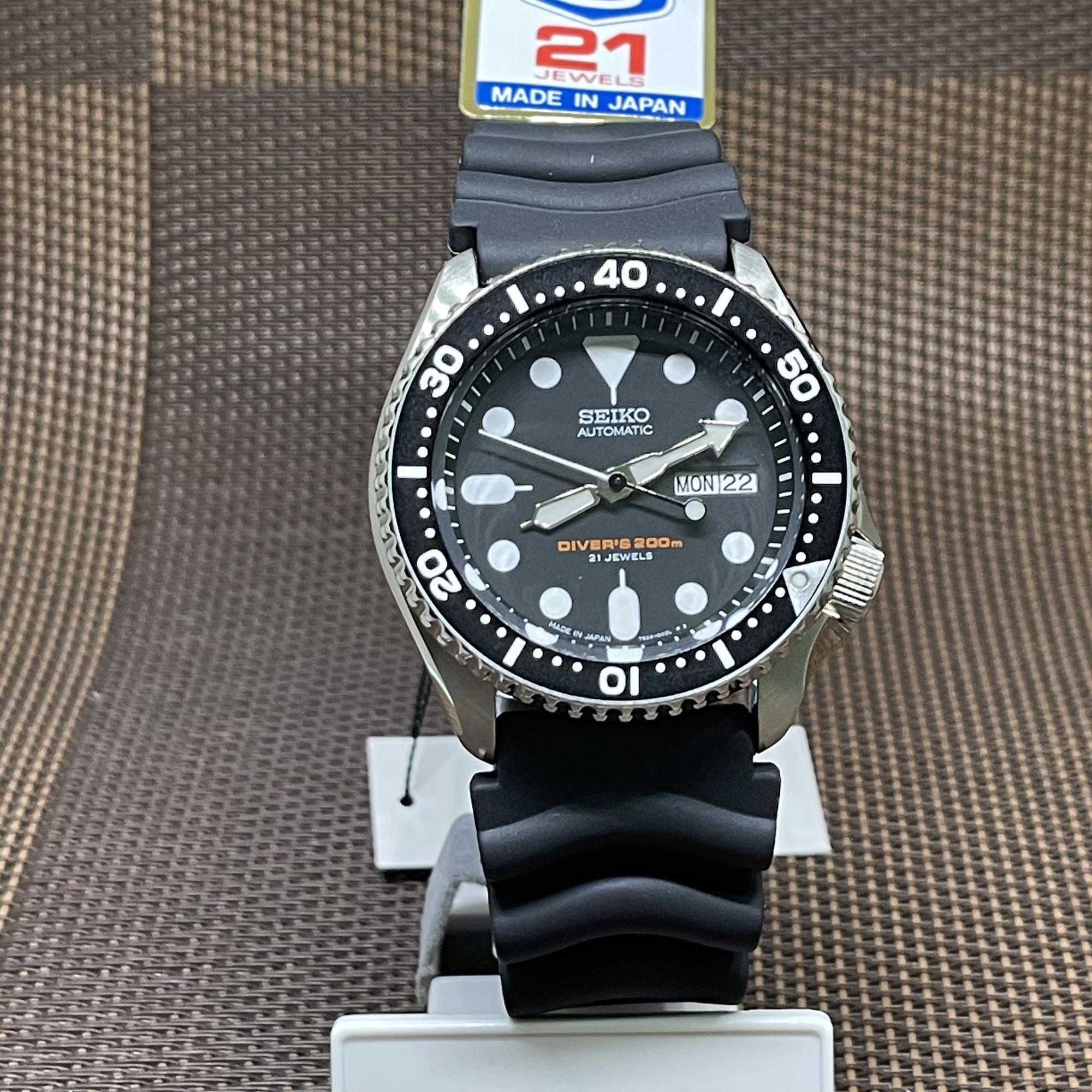 TimeYourTime] Seiko SKX007J1 Japan Diver Automatic Sport Black Dial Day  Date Analog Watch | Lazada Singapore