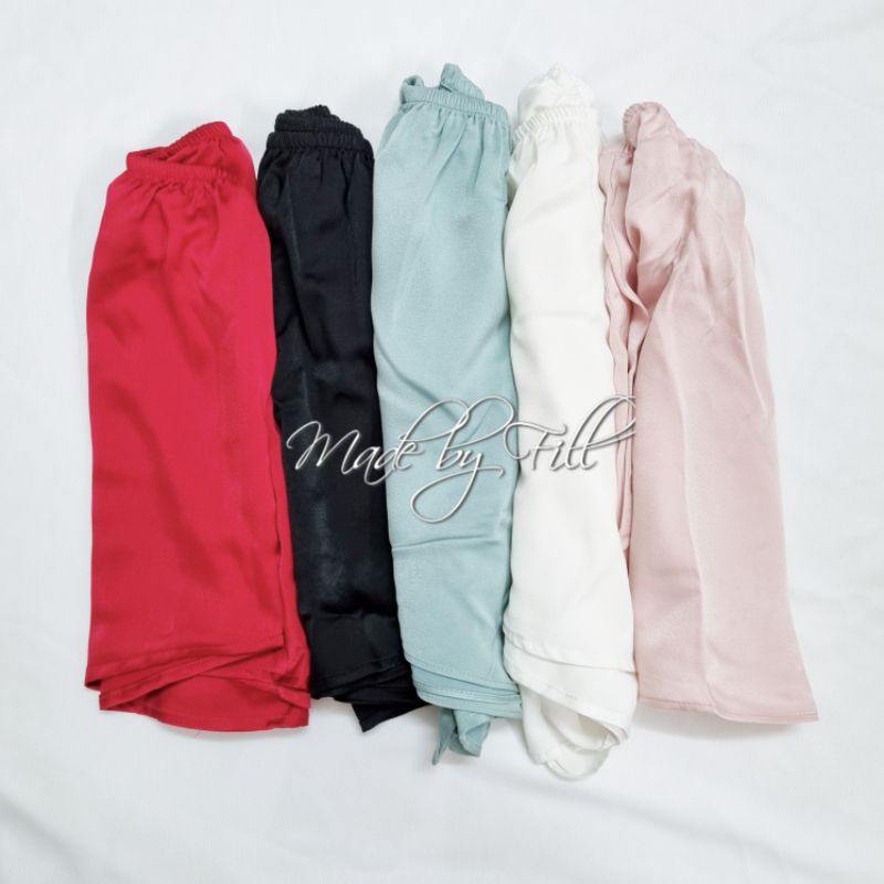 Quần đùi nữ lụa mềm mát (lụa hàn) / Quần short nữ mặc nhà lụa cao cấp - Freesize dưới 65kg