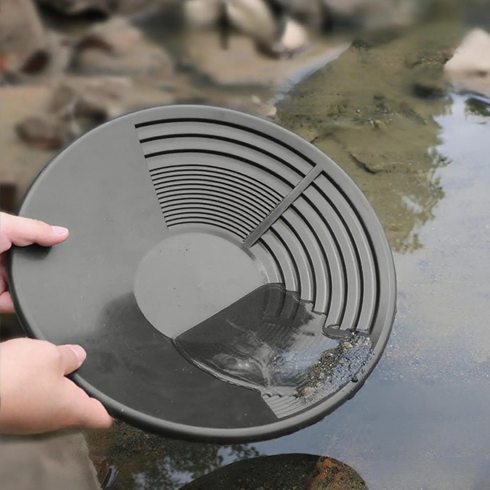 Efficient%20Durable%20Gold%20Pan%20Large%20Capacity%20with%20Riffle%20Design%20Gold%20Panning%20Tools%20Plastic%20Prospecting%20Tool%20For%20Gold%20Mining%20Metal%20Detect%20-%20Image%205