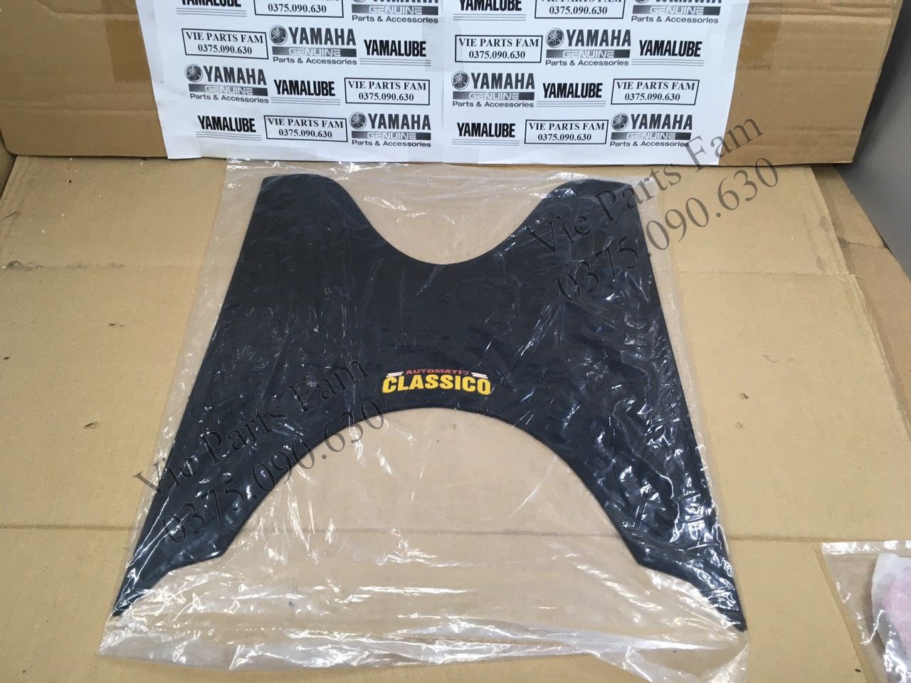 Thảm cao su lót sàn chân xe Mio Classico