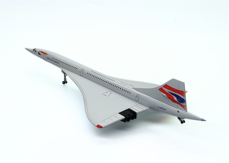 Mô hình máy bay Concorde tỷ lệ 1:200 Kim loại