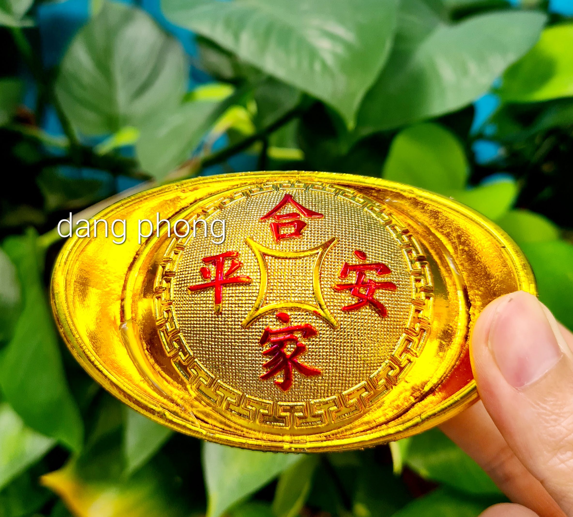 Hộp 6 thỏi vàng size 10cm ,8cm trang trí tết,bàn thờ thổ địa thần tài