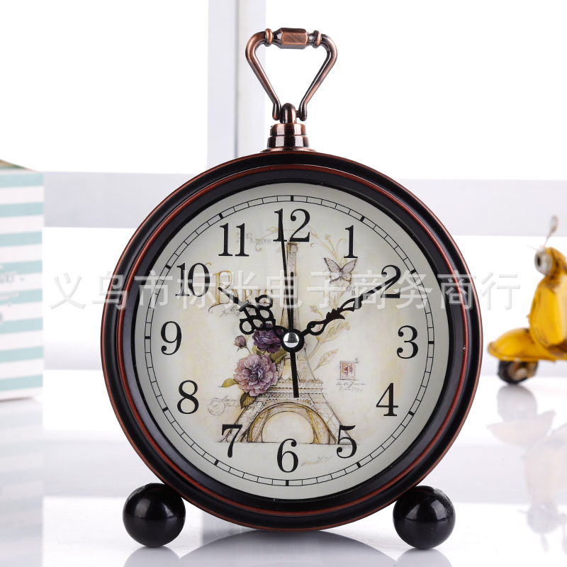 Đồng hồ để bàn - Đồng hồ báo thức Cổ điển