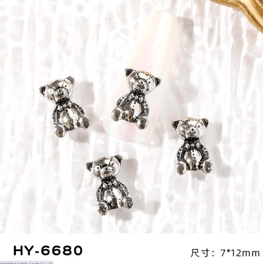 Charm gấu nhật cổ điển đính móng