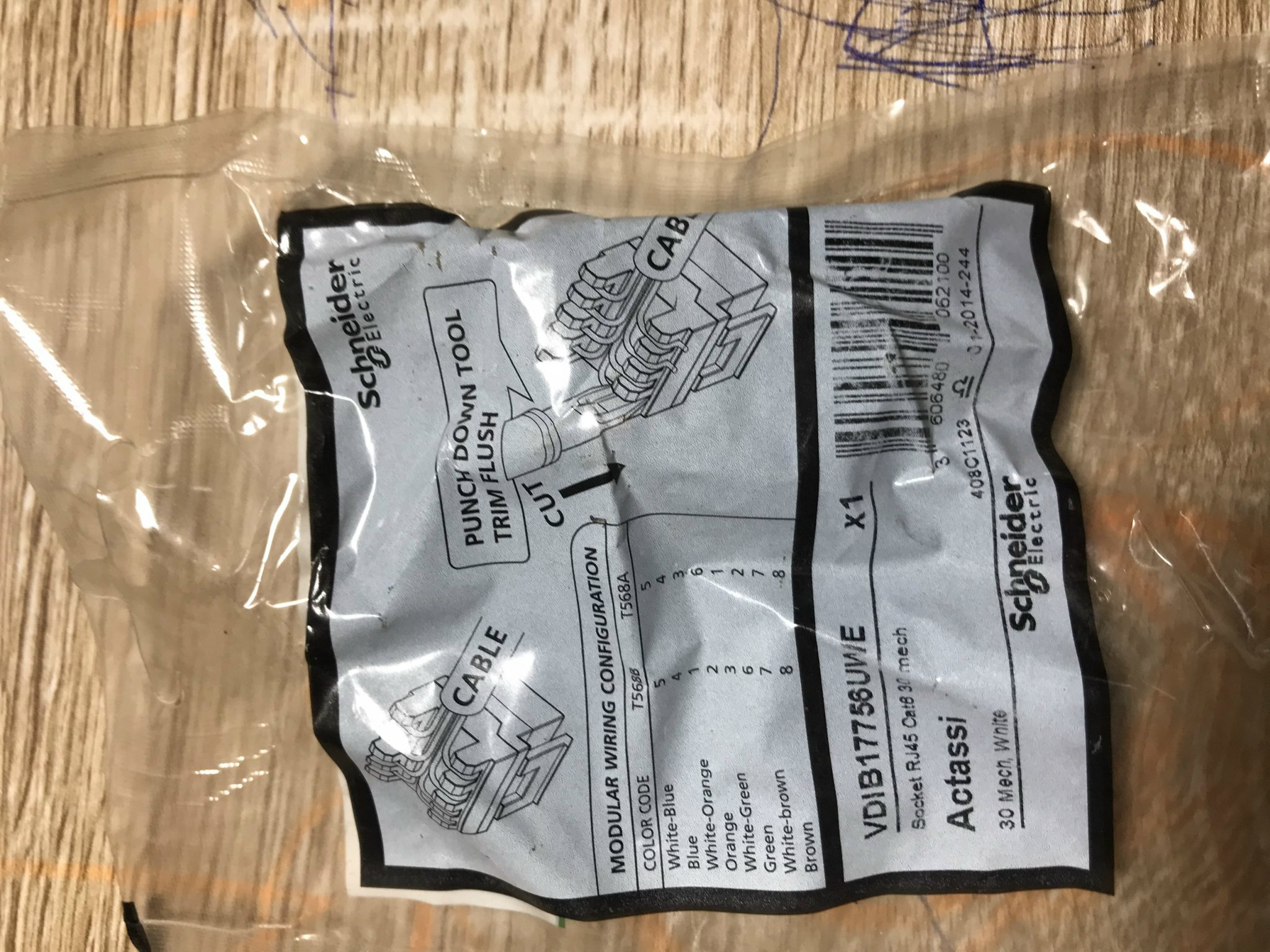 Ổ cắm mạng RJ45 CAT6 UTP Schneider