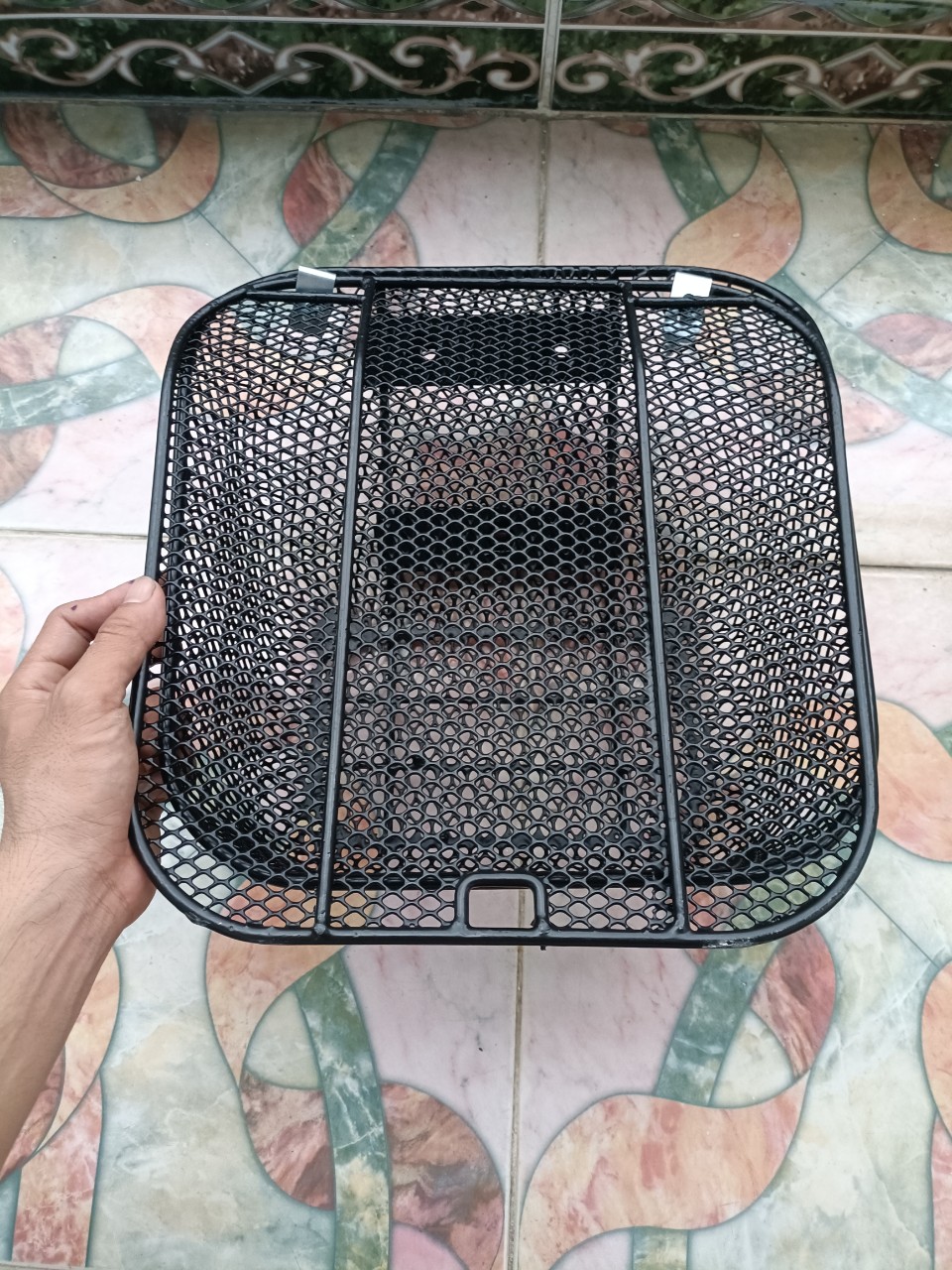 Rổ trước Wave Thái có nắp đậy