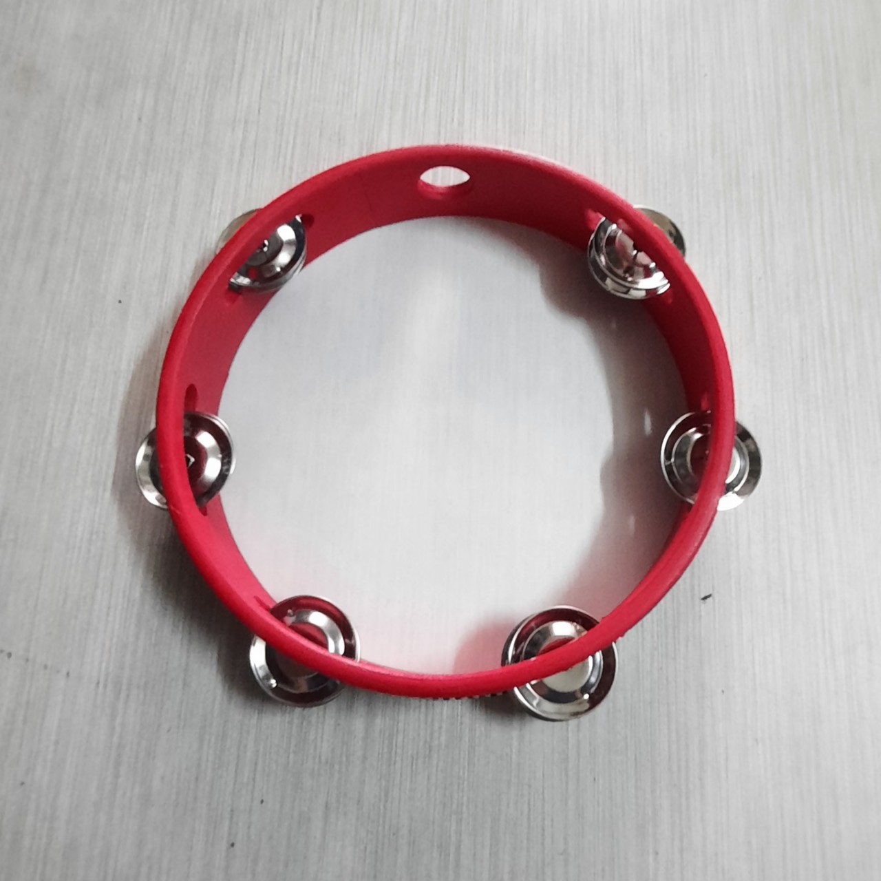 Trống lục lạc cho bé 20cm  gỗ màu đỏ