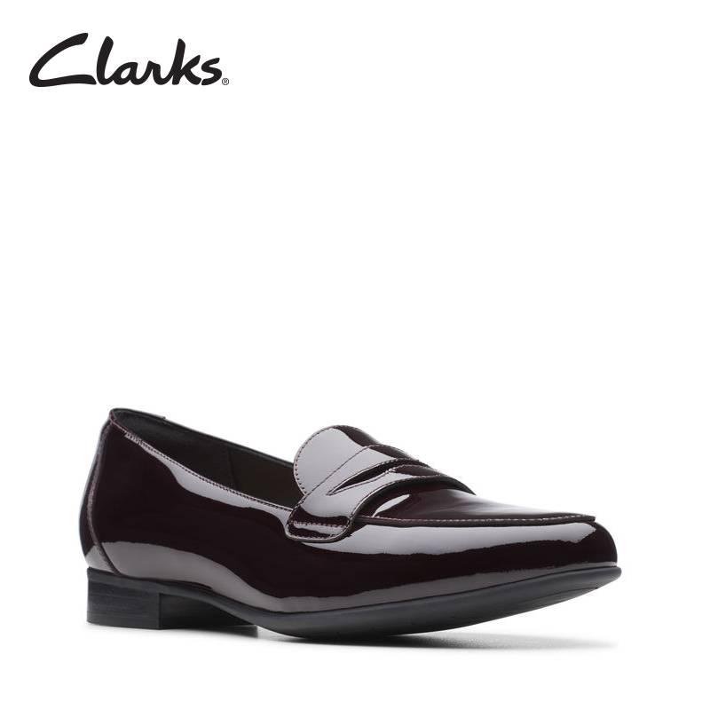 patent leather clarks