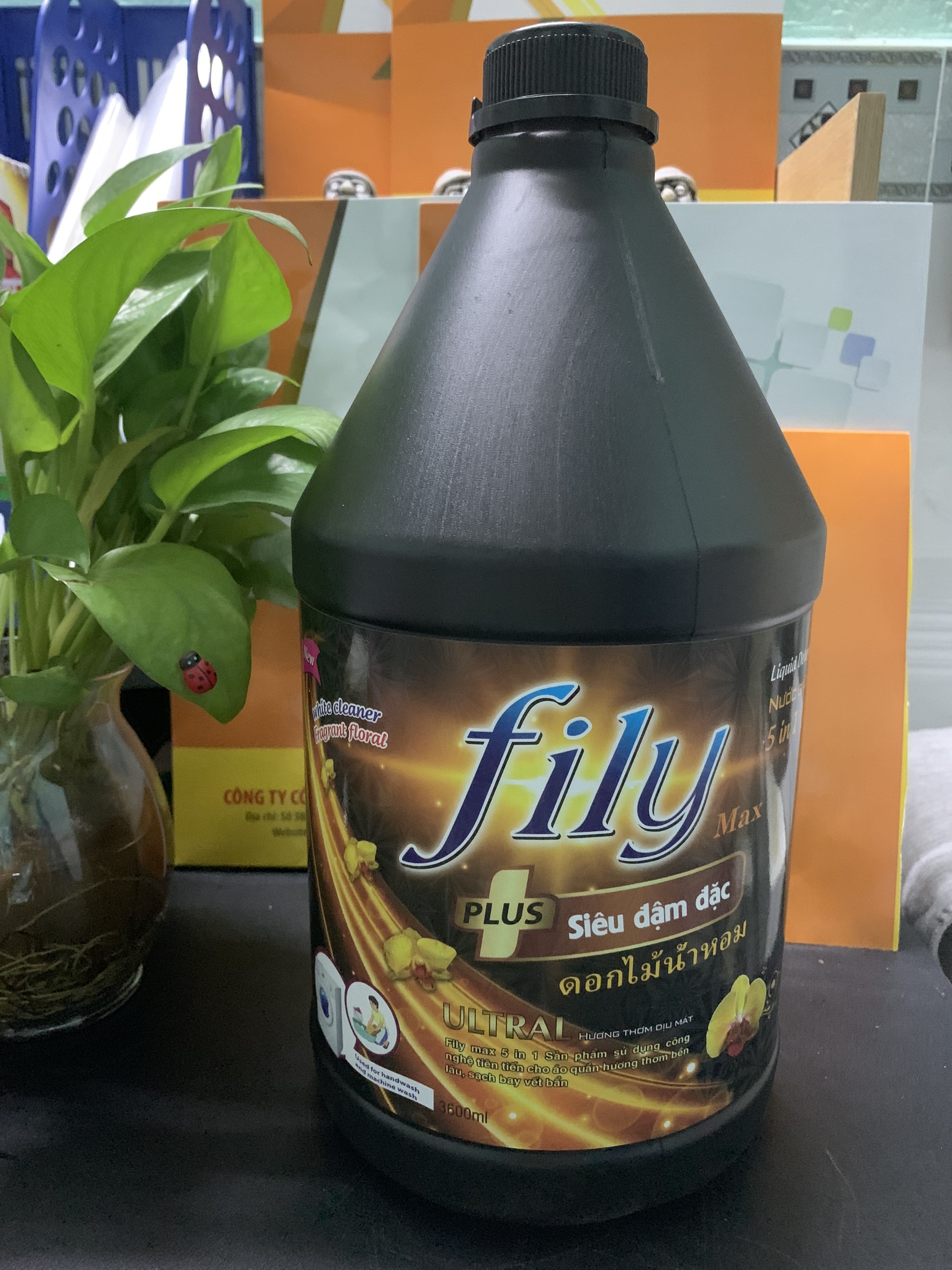 Nước giặt xả  FILY 5 trong 1 (3,6L)