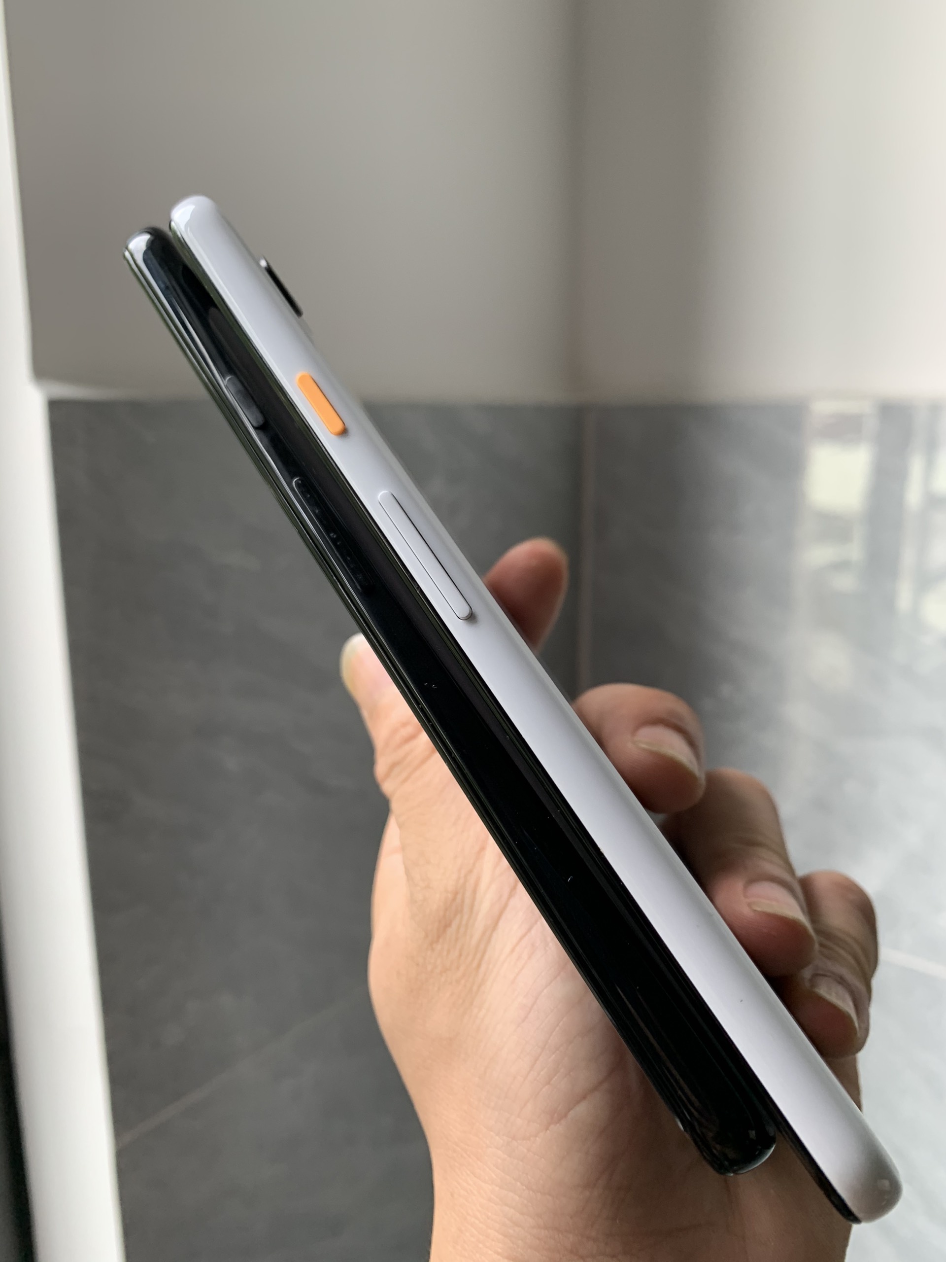 Điện thoại pixel 3AXL 1 & 2sim ram 4/64gb máy cực đẹp siêu camera
