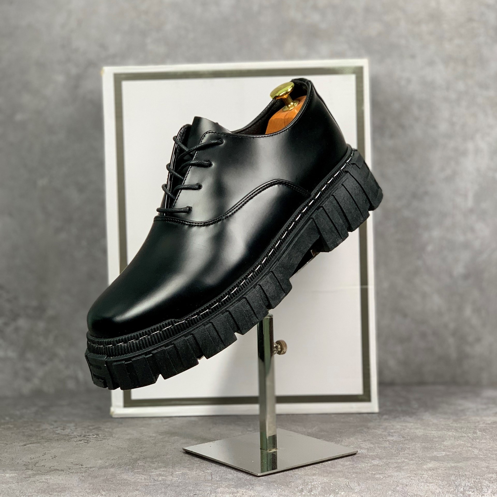 Giày Bốt dr martens JAM thấp cổ tăng chiều cao 6 cm MD01