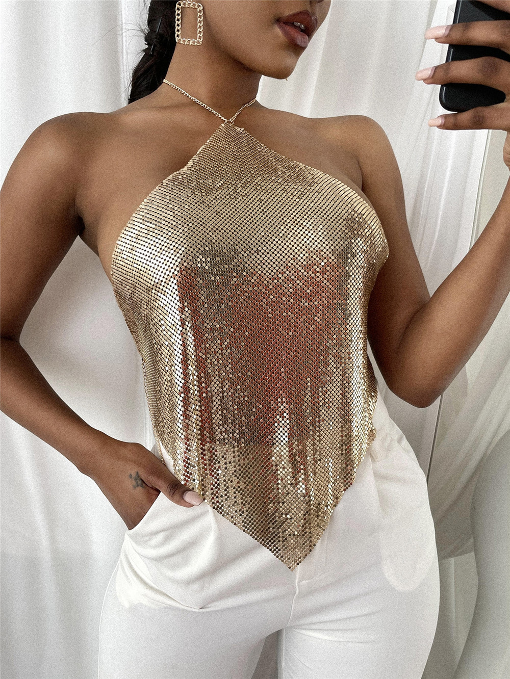 %E3%80%90Parchment%20&%20Lace%E3%80%91Sparkly%20Metallic%20Women%20Crop%20Top%20Gold%20Halter%20Top%20Backless%20Night%20Club%20Party%20Party%20Summer%20Beach%20Rave%20Festival%20Top%202022%20-%20Image%202