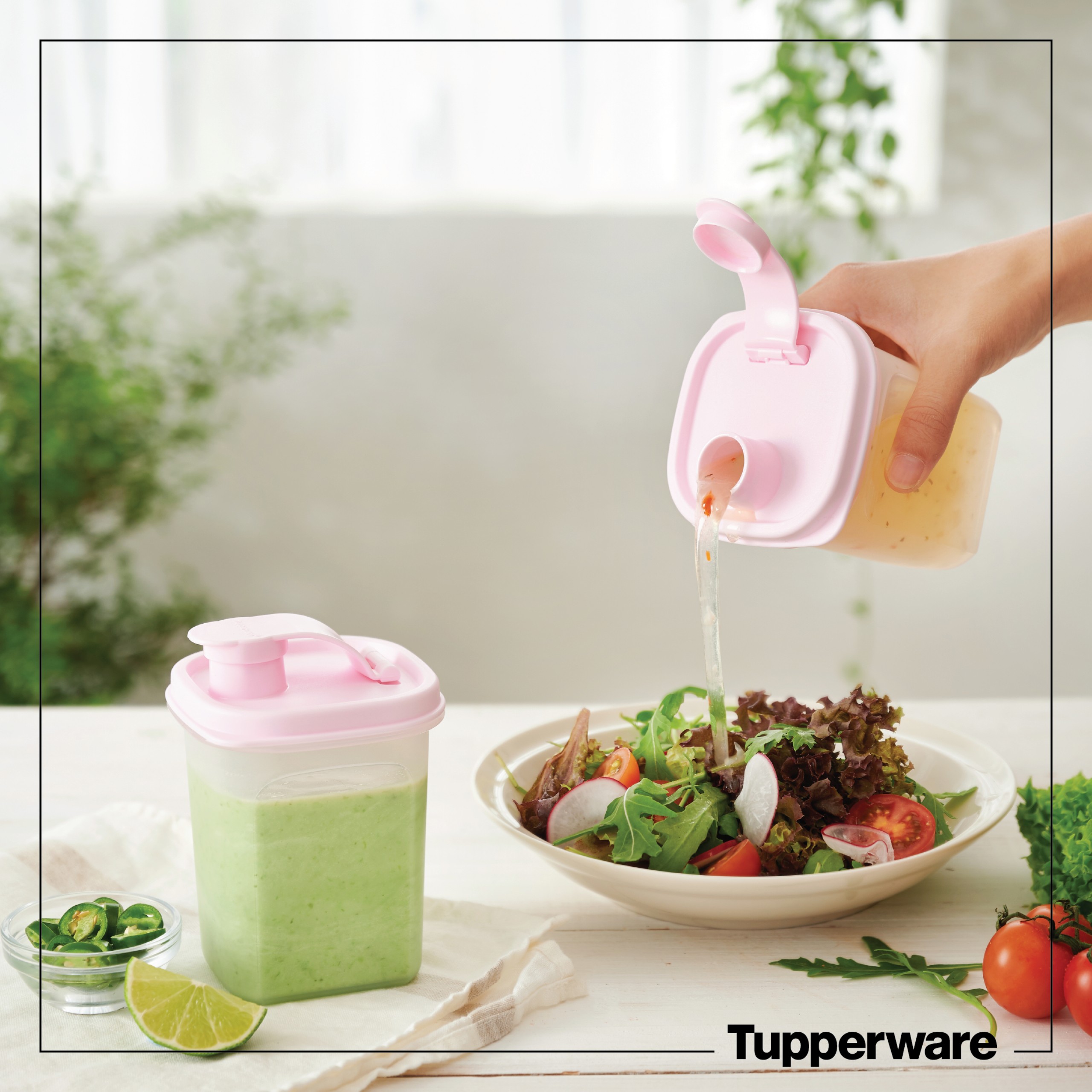 [HCM]BÌNH NƯỚC SLIM LINE PITCHER 350ml (inbox chọn màu)