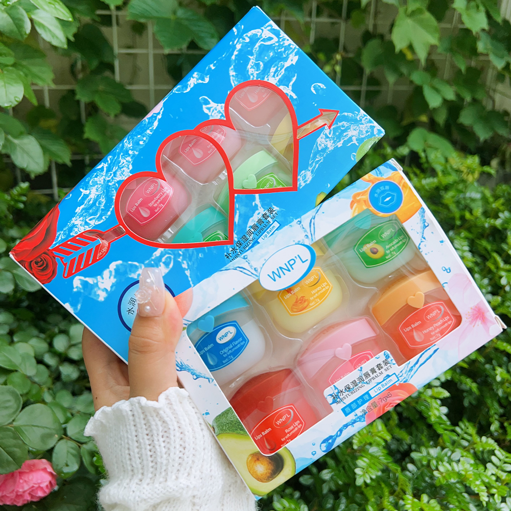 Lip%20Balm%20Natural%20Plant%20Anti-Cracking%20Lip%20Care%20Non-sticky%20Hydrating%20Lips%20Balm%20Lasting%20Moisturize%20Lipstick%20Korean%20Makeup%20-%20Image%2010