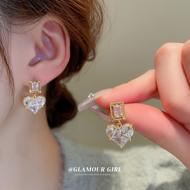 Women crystal rhinestone earrings