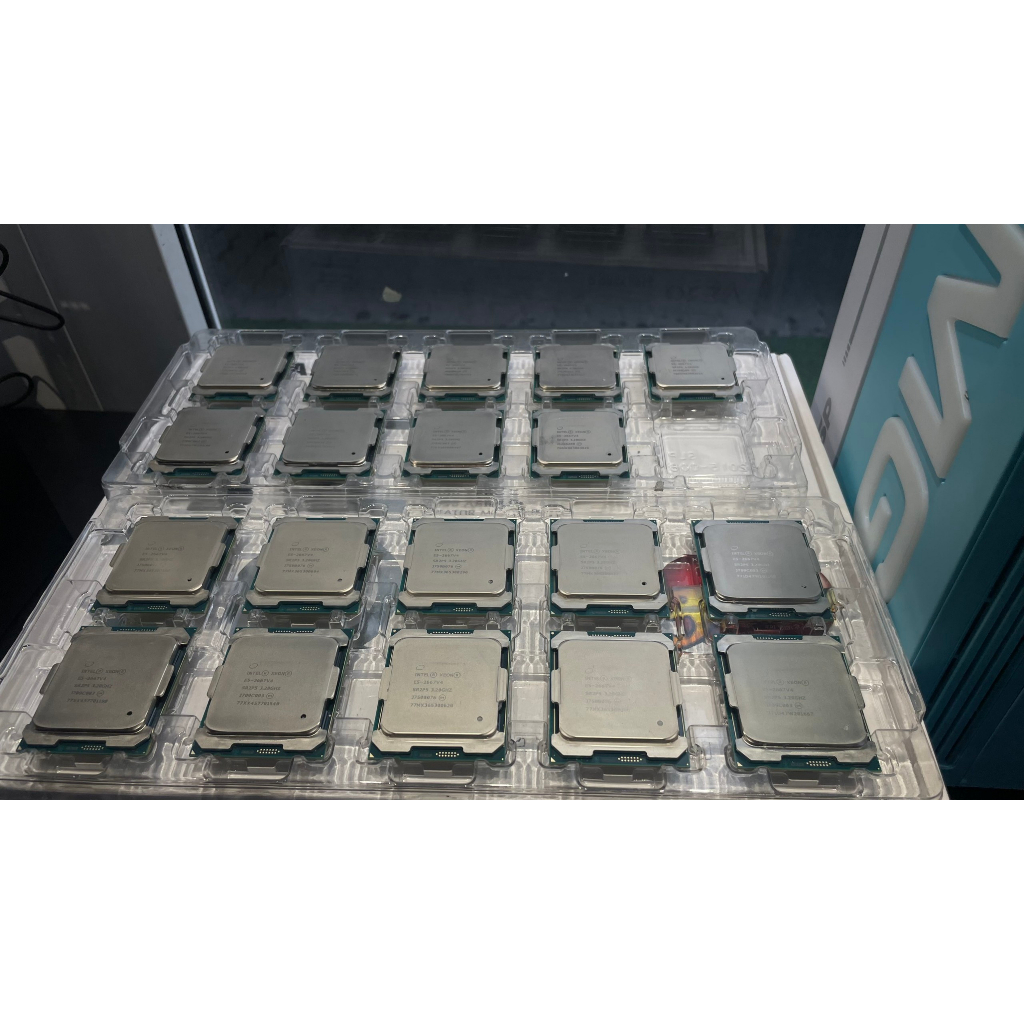 [BH 12 THÁNG 1 ĐỔI 1] Chip CPU Intel Xeon Processor E5-2667 v4 (25M Cache, 3.20 GHz) linh kiện chính hãng Shopcom