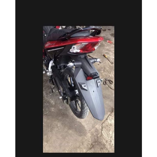 Dè sau winner X gắn winner V1