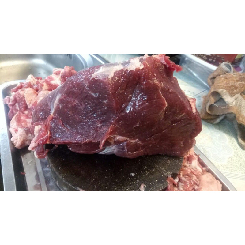 THỊT ĐÙI NAI TƯƠI CÓ DA  Cấp Đông 1kg (giao tphcm)