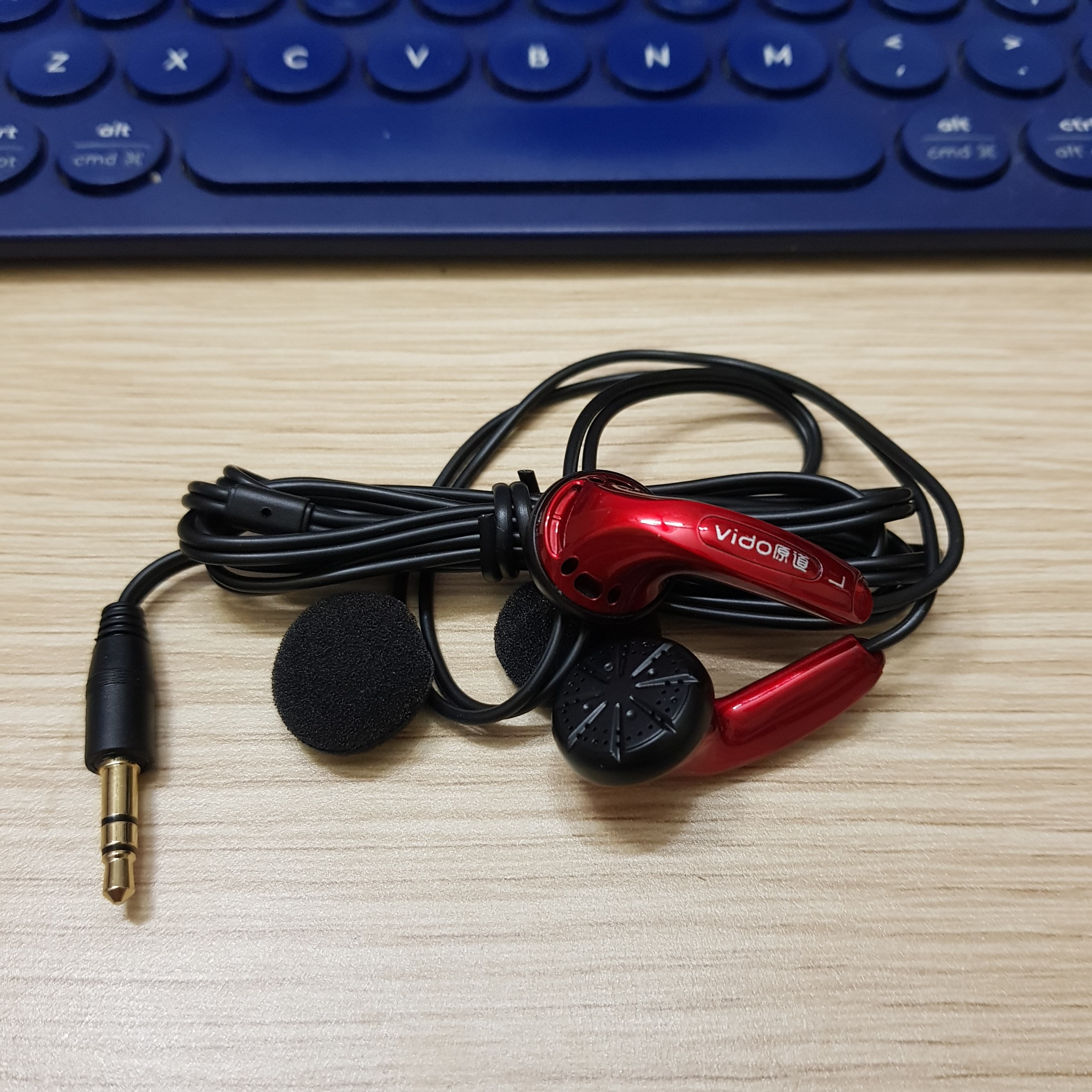 Tai Nghe Earbud Vido Nghe Êm Và Hay Vô Cùng