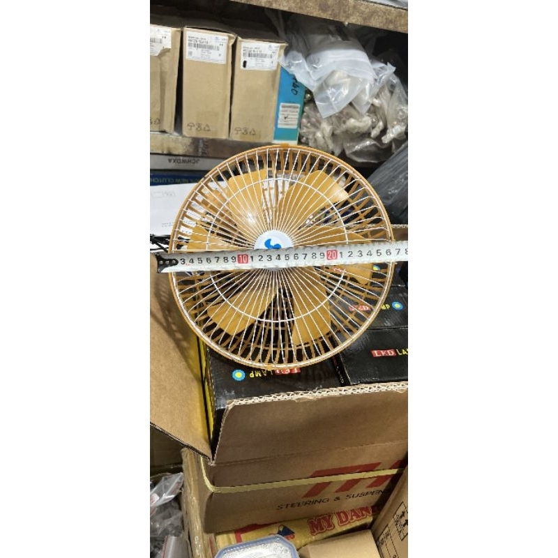Quạt kẹp cánh vàng 12V - 24V