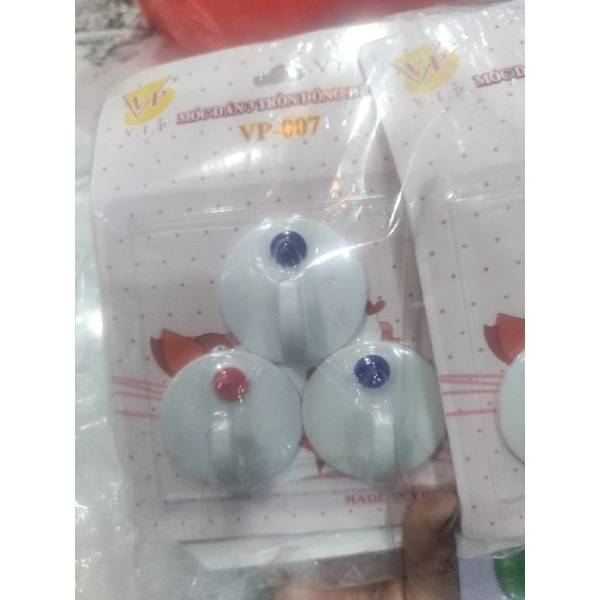 vỉ 3 móc dán tường đóng đinh chịu lực