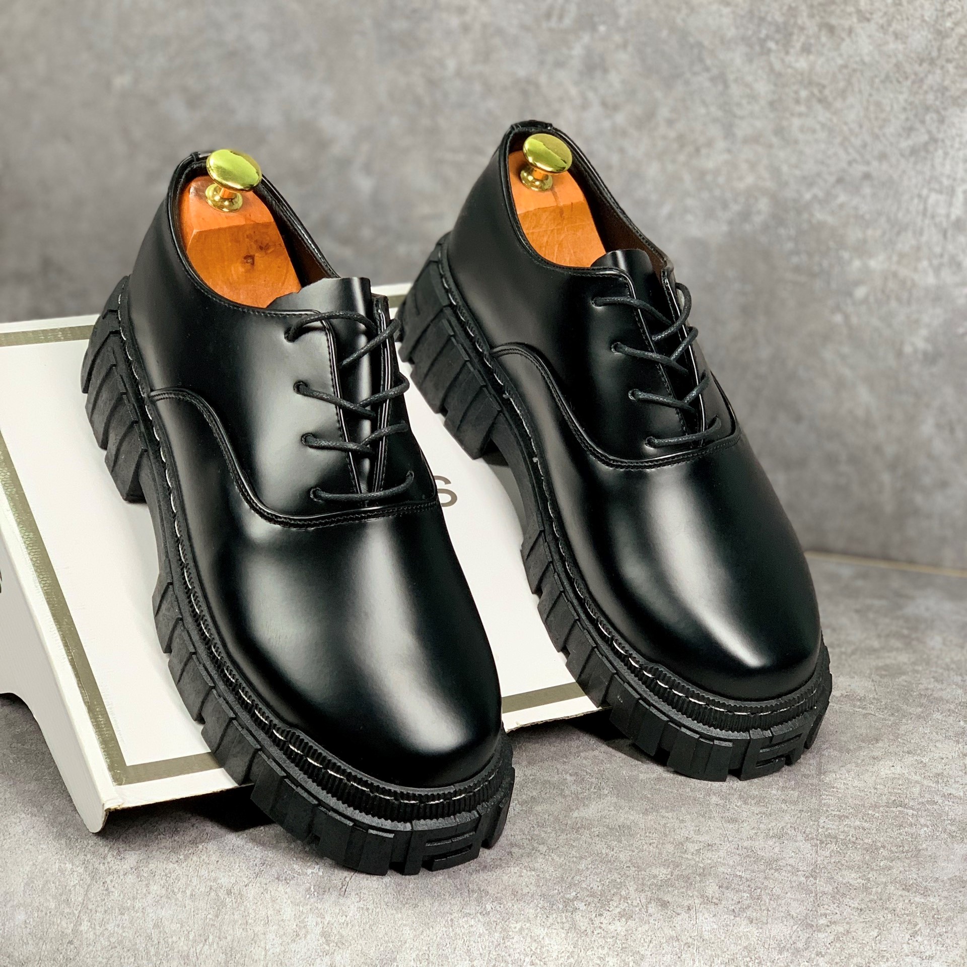 Giày Bốt dr martens JAM thấp cổ tăng chiều cao 6 cm MD01