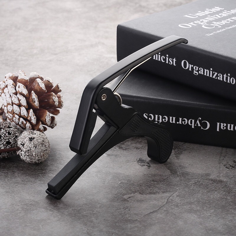 Acoustic guitar Capo/classic metal (not plastic) for lifting tone guitar-long music