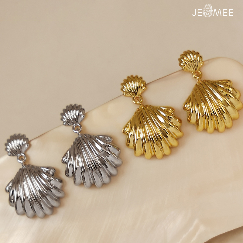 [1.12-GIẢM 15K ĐƠN 299K]- Khuyên tai Seashell JESMEE vỏ sò - E6876