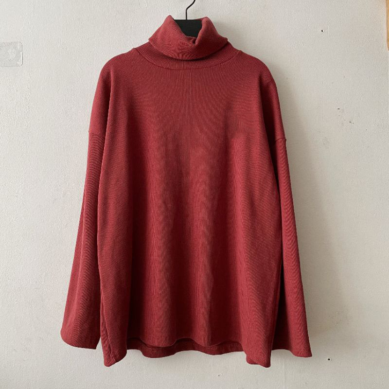 Áo cổ lọ, dáng rộng, tay dài