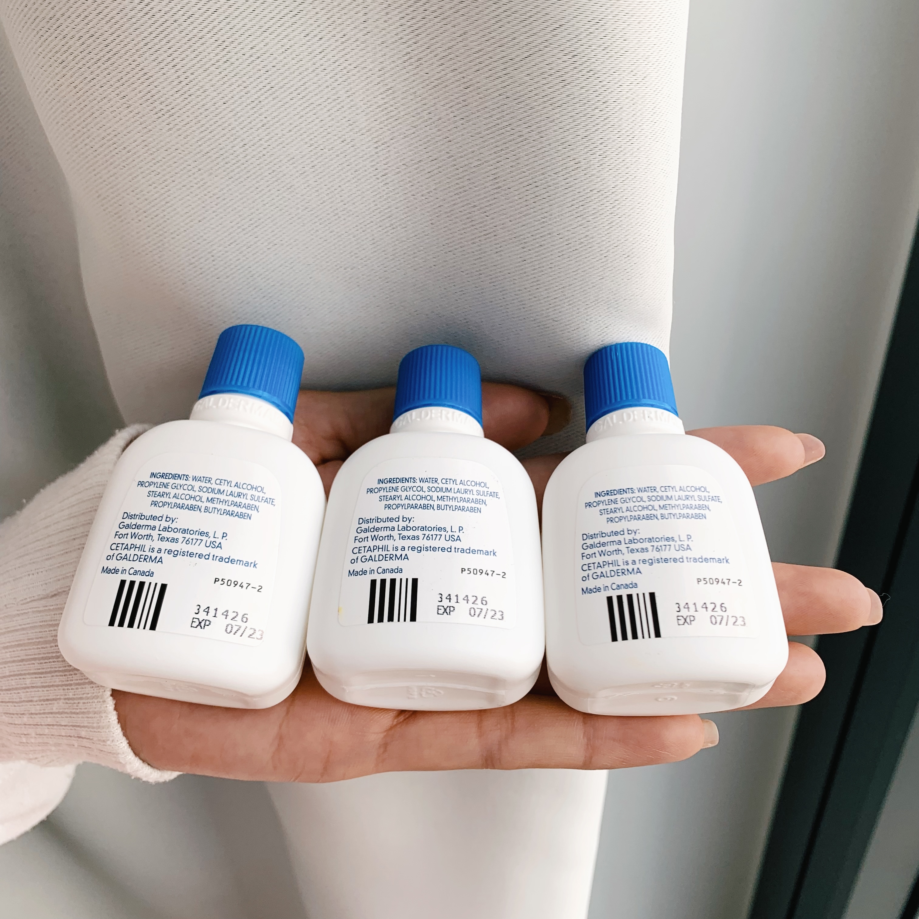 Sữa rửa mặt Cetaphil Gentle Skin Cleanser