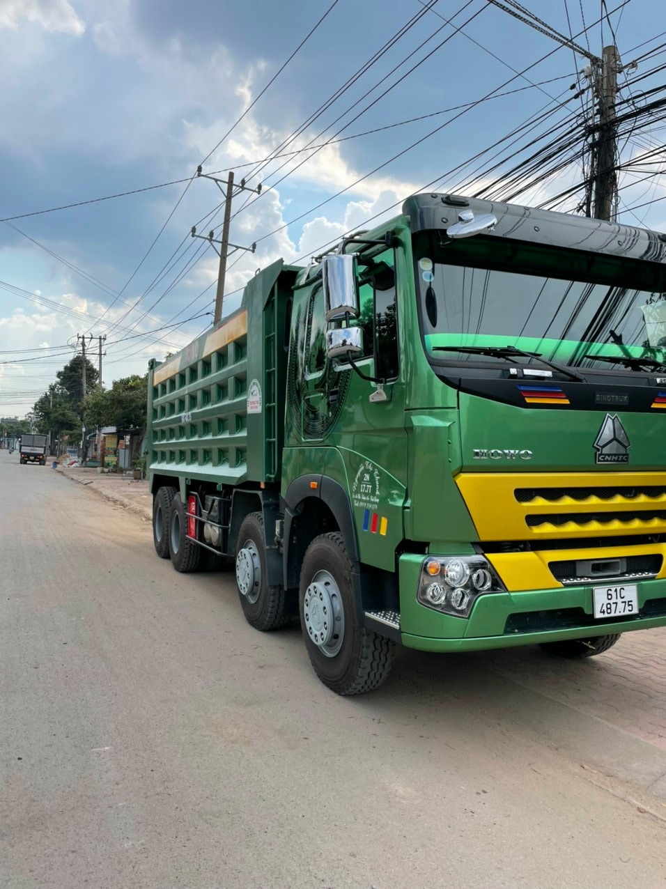 ỐP GƯƠNG HOWO 371