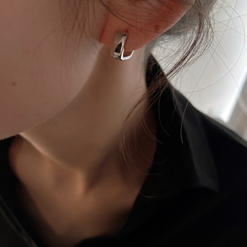 Bông Tai Vuông Basic | CHOU ACCESSORIES |