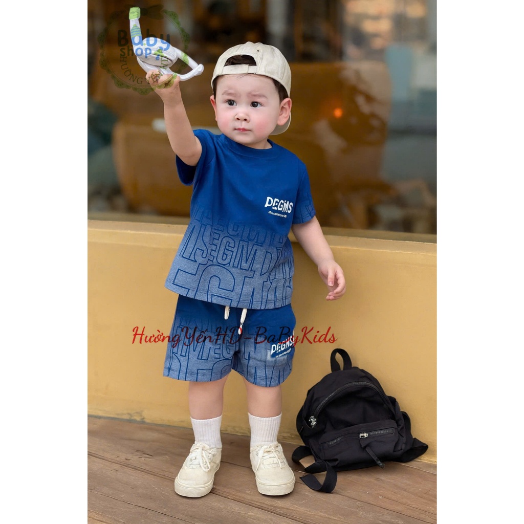 Bộ đồ hè năng động họa tiết DEGM cho bé